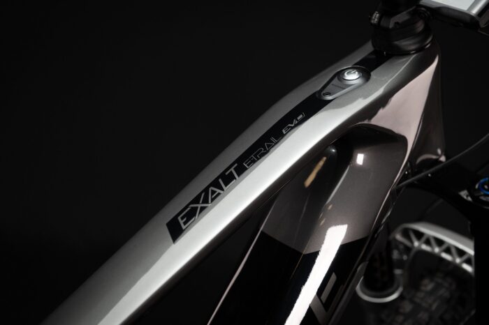 Bicicleta Sense Exalt E-Trail Carbon Evo